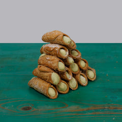 Cannoli Sycylijskie z Kremem Pistacjowym