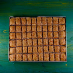 Aragostine stuffed with pistachio cream