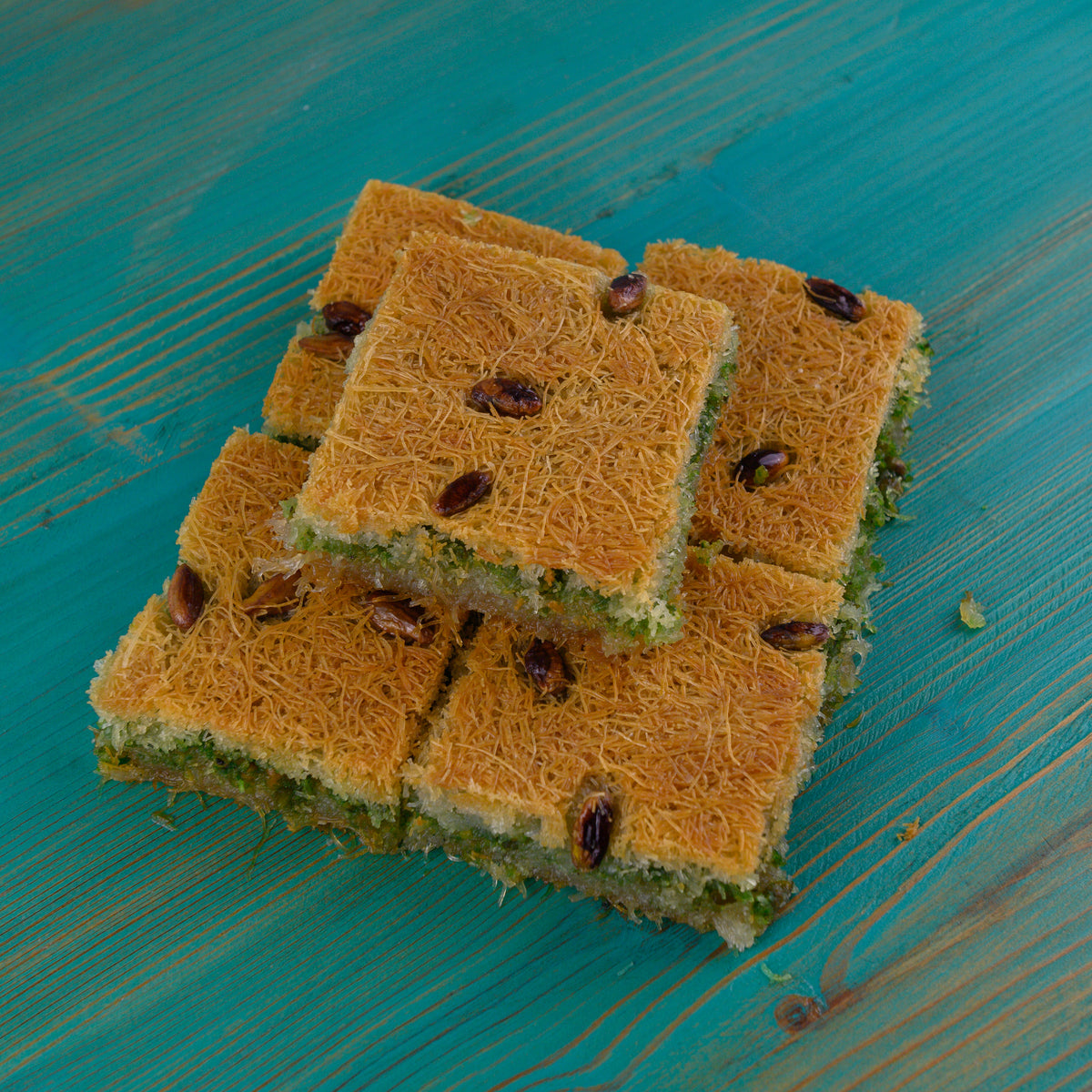 Aragostine stuffed with pistachio cream